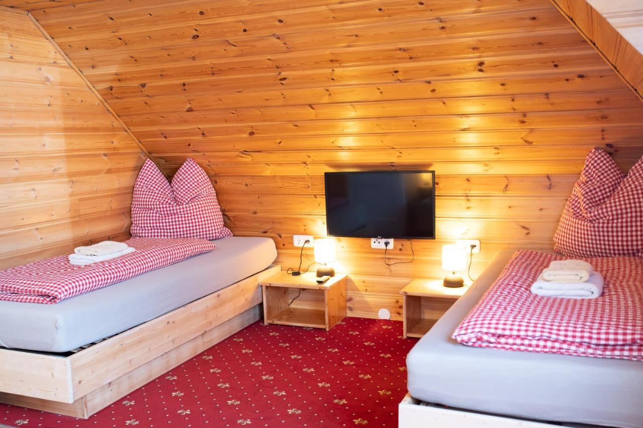 زيديرهاوس Roesslgut Bed & Breakfast المظهر الخارجي الصورة