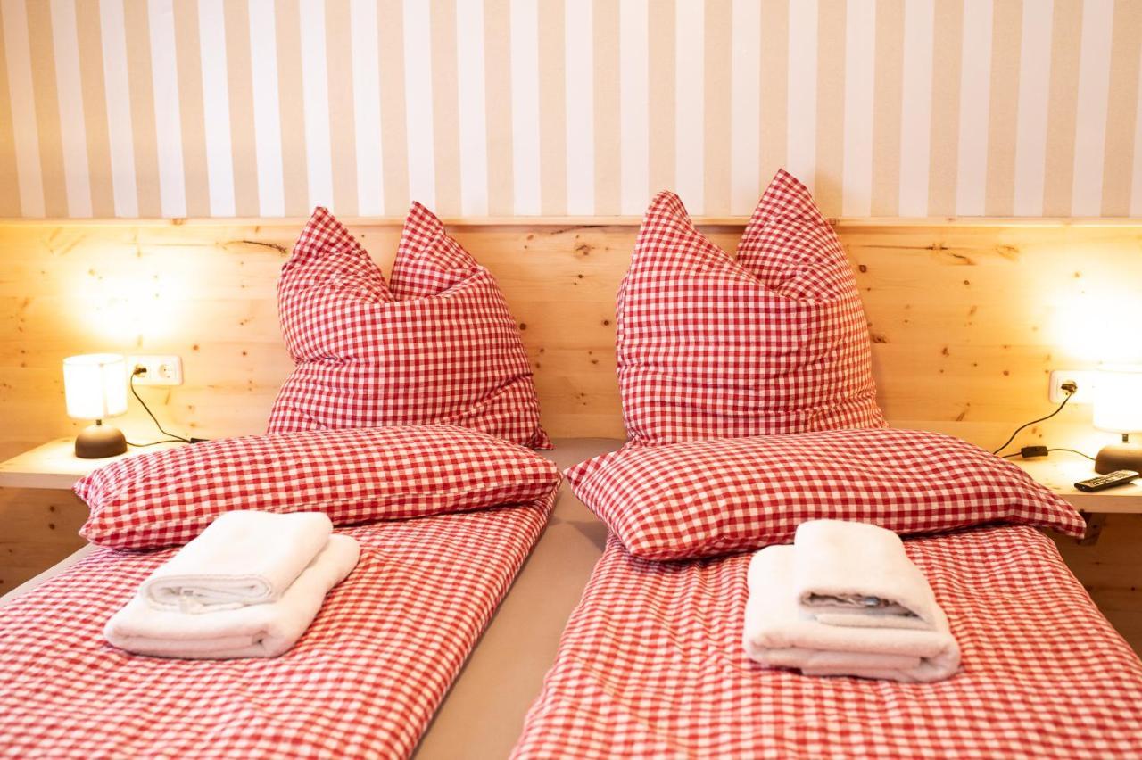 زيديرهاوس Roesslgut Bed & Breakfast المظهر الخارجي الصورة